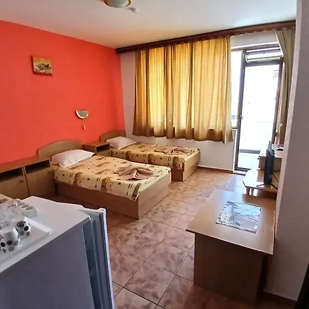 Olimpiya Penzion 4*