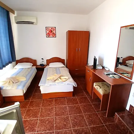 Olimpiya Penzion 4*