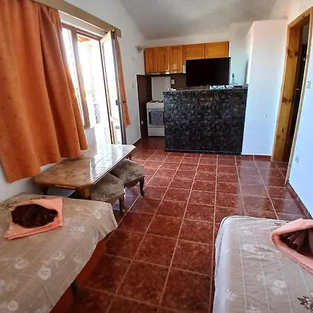 Olimpiya Penzion 4*